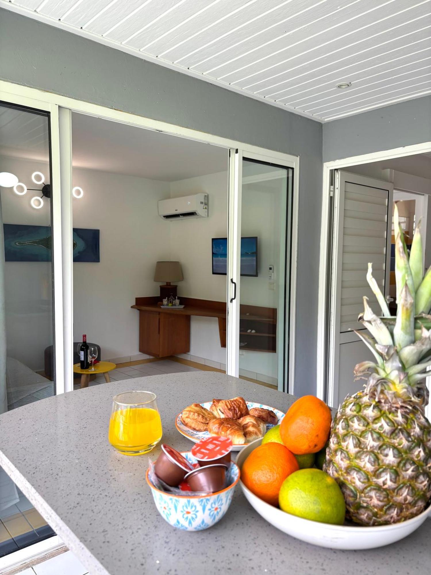 Blue Dream - Le Cocon Miel, Piscine, Restaurant Apartamento Folle Anse Exterior foto