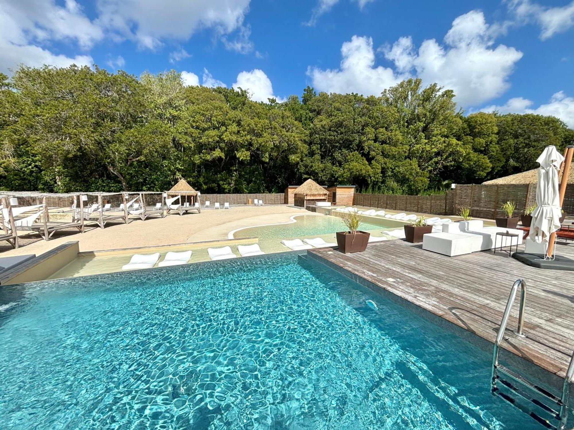 Blue Dream - Le Cocon Miel, Piscine, Restaurant Apartamento Folle Anse Exterior foto